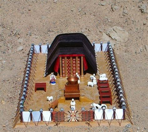 Tabernacle Model Pictures And Images The Bible Tabernaculo De Moises