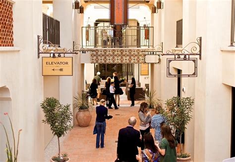 Luxury Shopping La Plaza Now Open In La Jolla Ca