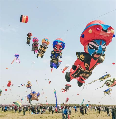 See The Worlds Biggest Kite Festival In Weifang China