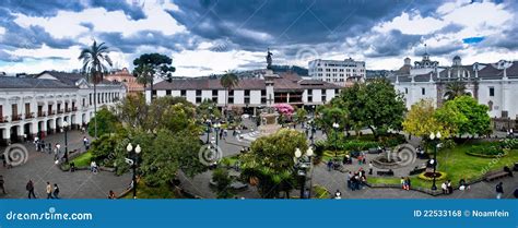 Independence Square In Quito Editorial Stock Photo Image Of Green