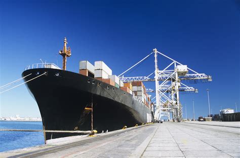 3 Tips for Choosing an International Shipping & Forwarding Company ...