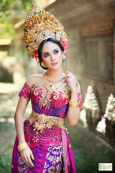 Balinese Traditional Outfits Traditional Dresses Asian Dress