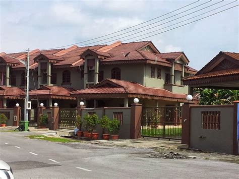 Sunset homestay offers mixed dormitory accommodation in bustling kuching. Homestay ~ Kuching Homestay / Sharifah Homestay @ Guest House