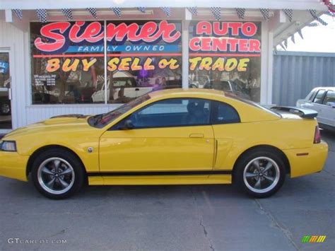 2004 Screaming Yellow Ford Mustang Gt Coupe 7923641