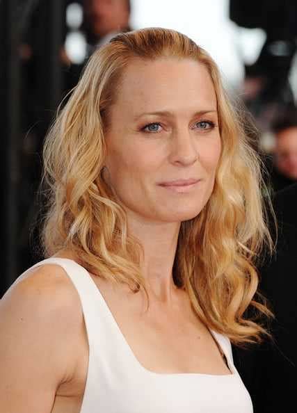 Robin Wright Nude Pictures That Are Sure To Put Her Under The
