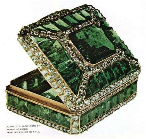 A Jade And Diamond Jewel Box Diamond Jewel Jewel Box Jewels