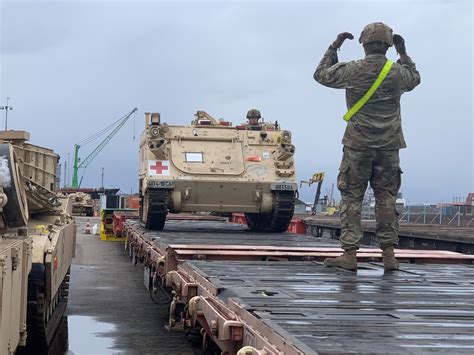 Dvids News Vlissingen Port Operations Swiftly Move Army Equipment