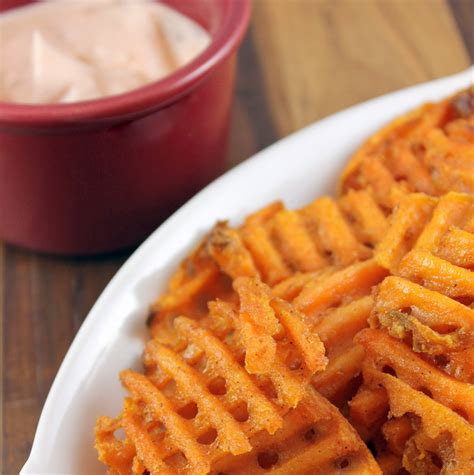 Serve with fish or chicken and sauteed apples. Alexia Waffle Cut Sweet Potato Fries | I Can Cook That