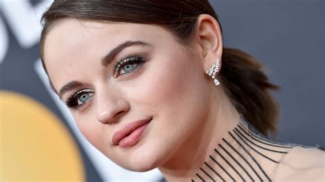 Joey King Wore An All Blue Outfit And Its Giving Us Major Cinderella