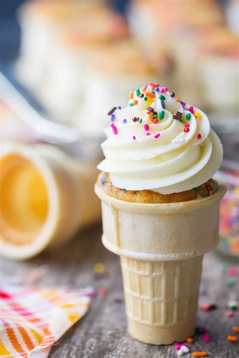 Remove the pan from the heat and set aside to cool a little. How to Make Ice Cream Cone Cupcakes: easy baking hack ...