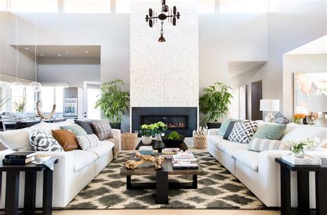 The Great Room In The Hgtv Smart Home 2017 Features High Ceilings And
