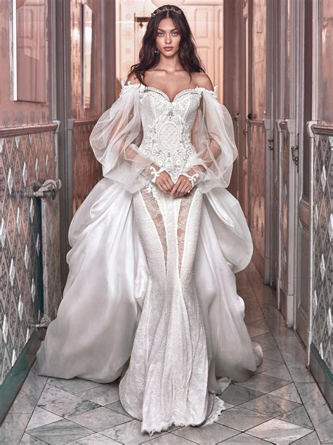 12 Best Haute Couture Wedding Dresses In 2023 Royal Wedding