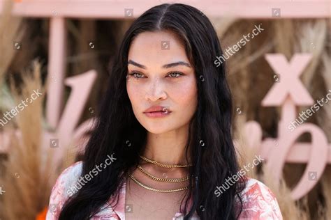 Australian Model Shanina Shaik Attends Revolve Editorial Stock Photo