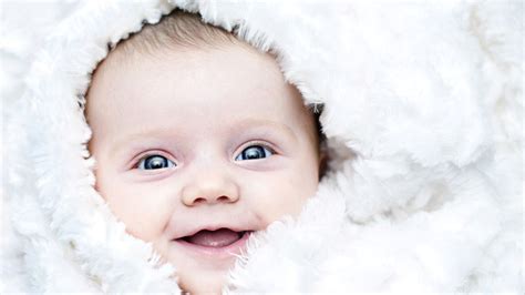 Smile Face Of Cute Baby Hd Wallpapers