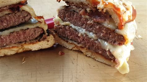 Irish Angus Burger Grilled At The Campfire Youtube