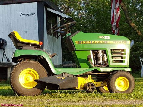 John Deere Stx38 Yellow Deck Tractor Information