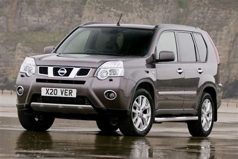 Nissan prides itself on tech, so naturally there's much of it on offer. Review: Nissan X-Trail (2007 - 2014) | Honest John
