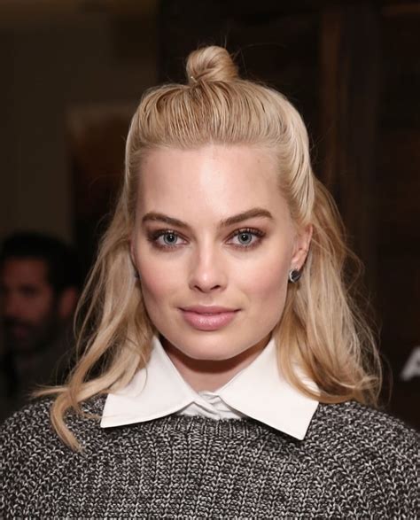 margot robbie s lob looks fetching in the half up style hairstyle ideas for sex popsugar