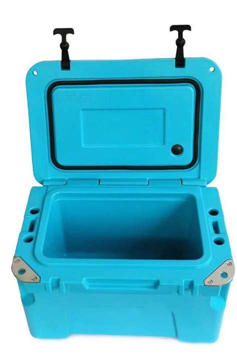 Portable 25L Roto Molded Cooler Box Fishing Rotational Molded Cooler