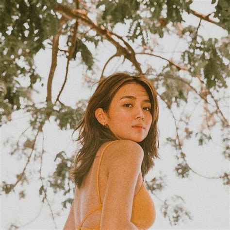 Kathryn Bernardo Photoshoot Beach Instagram Pictures Daniel Padilla