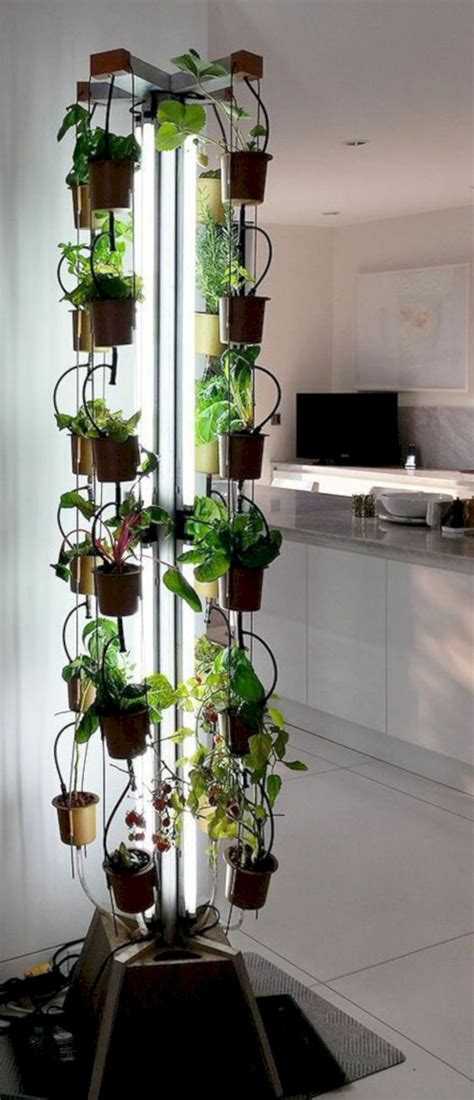 According to homegrown hydroponics, you can use a number of different types of bulbs to create the necessary artificial light to grow a hydroponic garden. 39 DIY Hydroponic Gardens for Your Small House - GODIYGO.COM