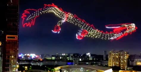 Amazing 1500 Drone Dragon Takes Flight To Celebrate Dragon Boat