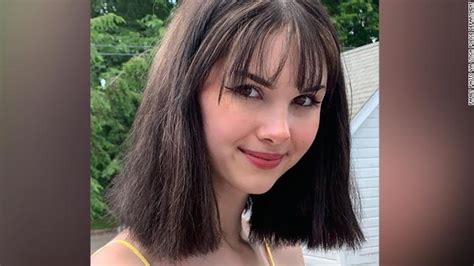 Devins, 17, who used the instagram handle @escty, was allegedly murdered by brandon andrew clark, 21. Bianca Devins is killed by a man who later posted photos ...