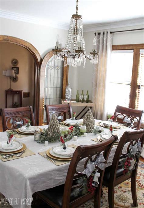 Cracker a decorated paper tube that makes a sharp noise (crack!) and releases a small toy when two people pull it apart. 5 Tips for Decorating the Dining Room for Christmas