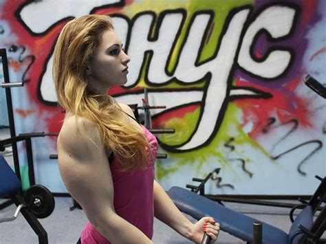 Meet Julia Vins The 18 Year Old Russian ‘muscle Barbie