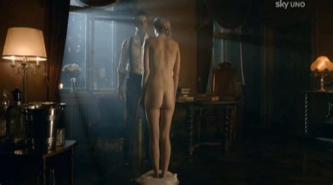 Nude Video Celebs Alina Tomnikov Nude Nymphs S01e07 2013