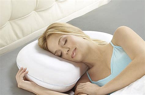 Distinct from stomach and back sleeper, sleeping on your side means there will be a wider gap between besides, pillows with enough firmness make it ideal for side sleeping. Best Pillow for Side Sleepers