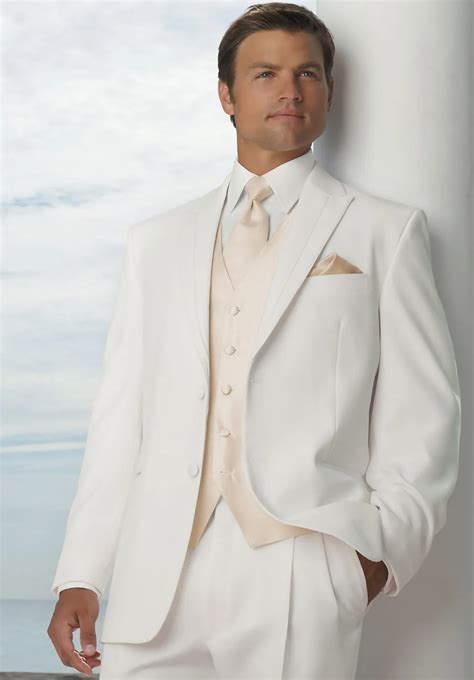 Fashionable Two Button Ivory Groom Tuxedos Groomsmen Mens Wedding Prom