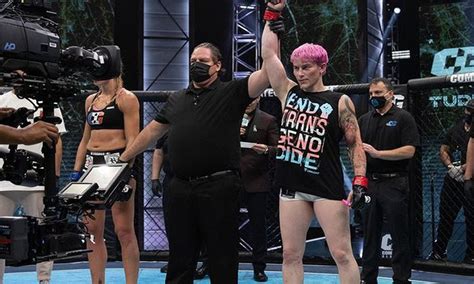 Polémica por una luchadora transgénero de MMA Detengamos esto antes