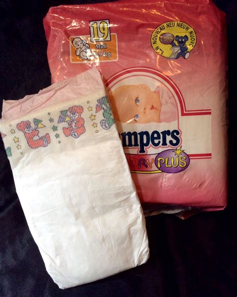 Vintage Pampers Baby Dry Plus Diaper Sz Midi For Girls Greece Import