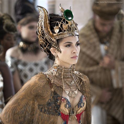 elodie yung gods of egypt egyptian clothing