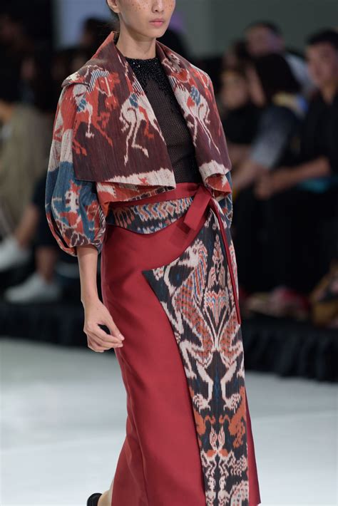 Batik Batik Fashion Ethnic Fashion Hijab Fashion Fashion Dresses Trend Fashion Fashion 2020