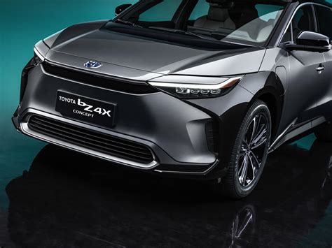 Toyota Bz4x Elektro Suv Studie Geht 2022 In Serie Motorat
