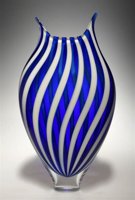 White And Cerulean Foglio By David Patchen Large Without Square Base Art Glass Vessel