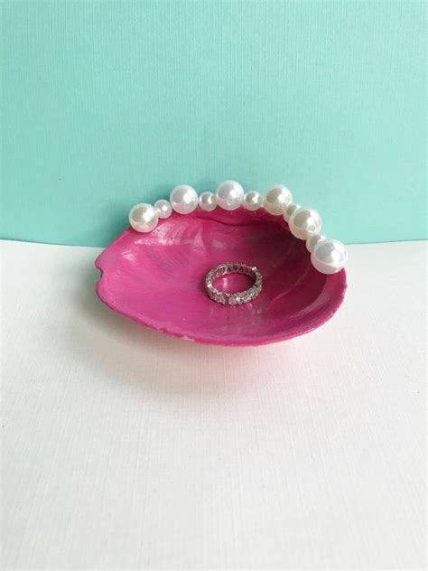 Sea Shell Ring Dish Clam Shell Ring Holder Sea Shell Jewelry Dish Pink Ring Dish Holder Clam