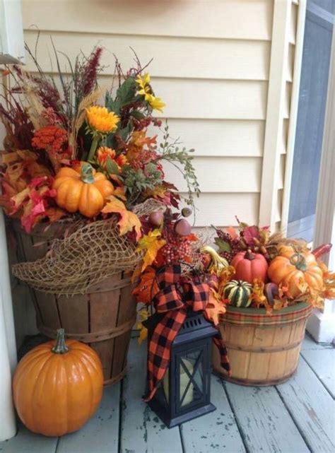 25 Fall Decorations For Outside Fall Decorating Ideas For Outside