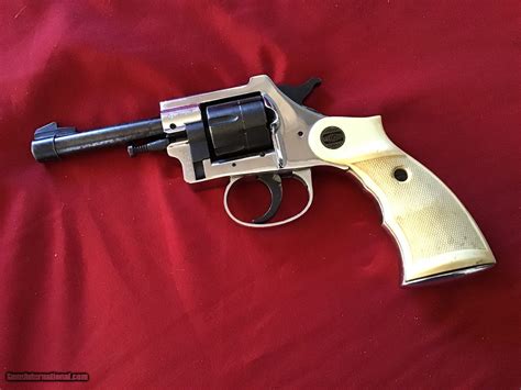 Gecado 22 Lr 6 Shot Double Action Revolver 3 12 Barrel 2 Tone