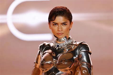 Zendaya Goes Viral With Her See Through Robotic Breast And Butt