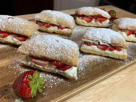 Strawberry Cheesecake Puffs An Easy Puff Pastry Dessert Catherines