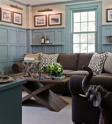 Brown And Blue Interior Color Schemes For An Earthy And Elegant Room