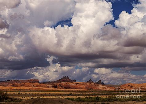 Storm Over Monument Valley Photograph By Janice Pariza