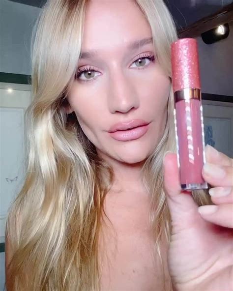 Instagram New Jewel Lips