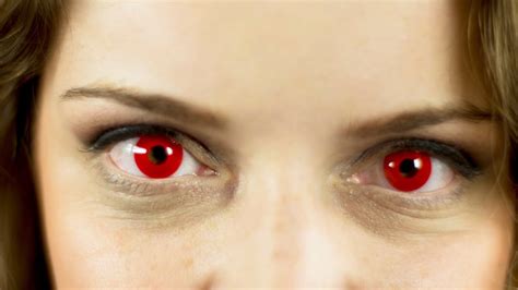 Glow In The Dark Eye Contacts Red