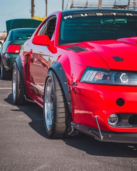 Modified New Edge Mustang Builds Street Performance Track Drift