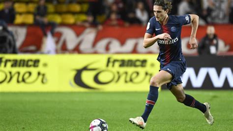 Car maman rabiot a purement et simplement décrit le président de la fff comme un menteur. PSG | PSG - Malaise : Véronique Rabiot répond à Hatem Ben ...
