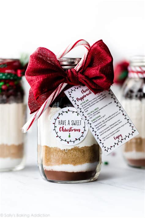 Christmas Cookies In A Jar With Free Printable Recipe Card